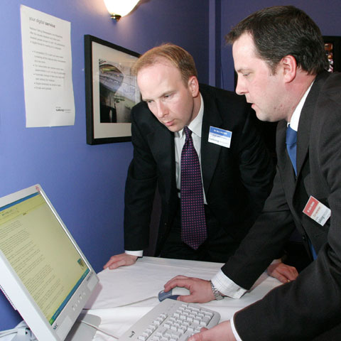 Demonstrating the electronic service