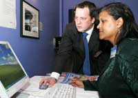 Demonstrating the electronic service